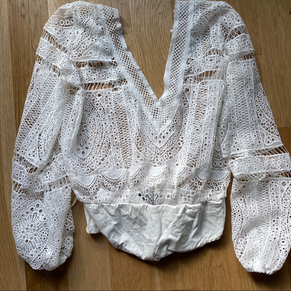 Jasmine Long Sleeve Bodysuit white pattern - Picture 8 of 16